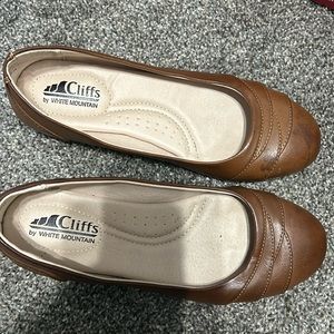 6.5 Cliffs by White Mountain shoes.          Brown slip on in good condition